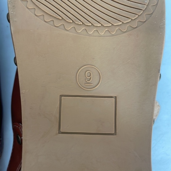 SM New York Women’s Clogs Camel 9 - Picture 10 of 10